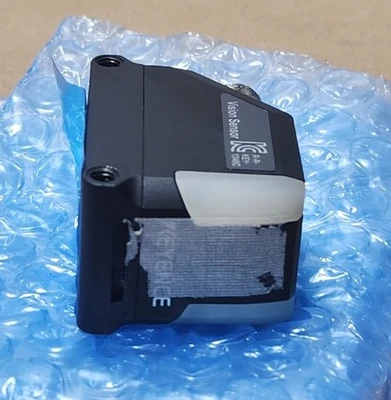 USED KEYENCE IV-HG300CA