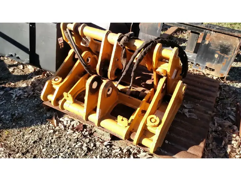 Used JCB 914B COUPLER Misc Construction Attachements North Carolina US | Levan Equipment #1546361
