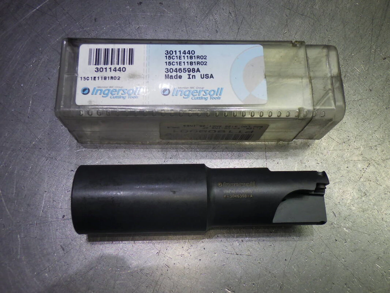 Ingersoll 1.25" 3 Flute Coolant Thru Endmill 1.25" Shank 15C1E1181R02 (LOC3519)
