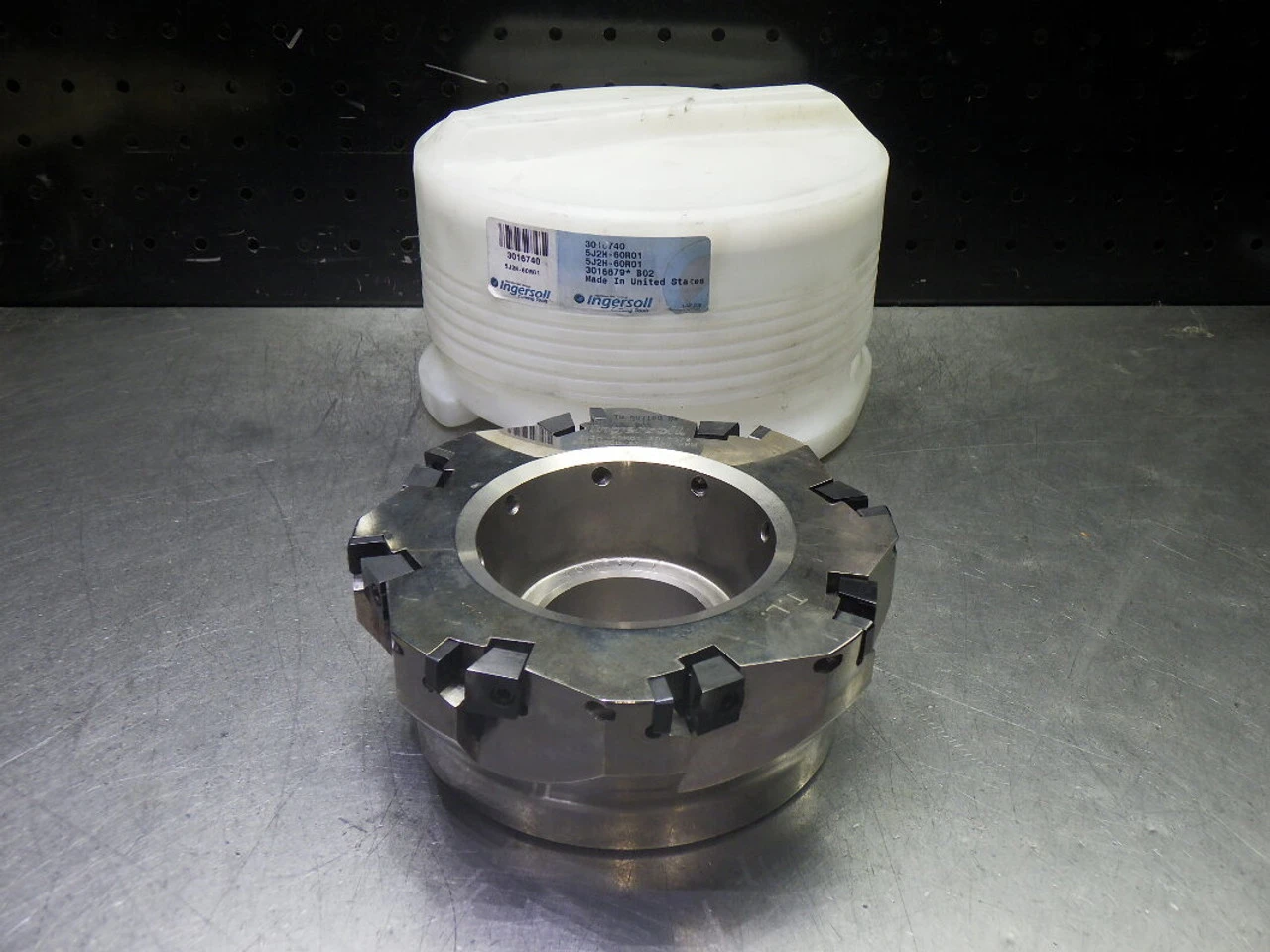 Ingersoll IronEater 90 Deg 6" SiNi Facemill 2" Arbor 5J2H-60R01 (LOC2651A)
