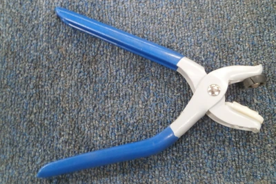 USED IRM OR IRMY CRIMP TOOL