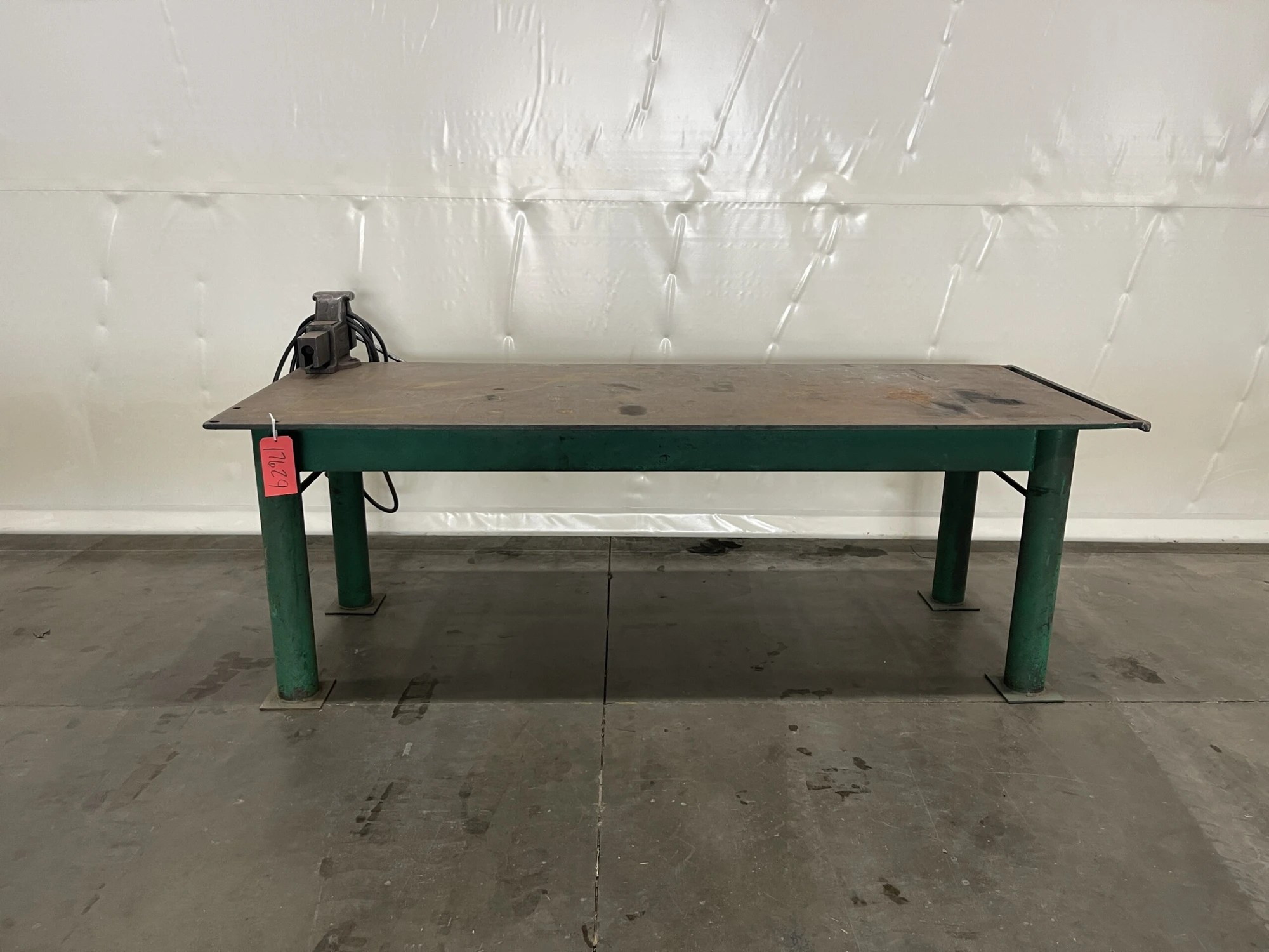 Welding Table with Vise