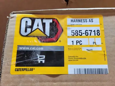 NEW 2024 CATERPILLAR 585-6718