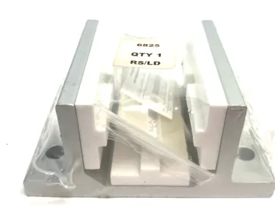 NEW 80/20 DOUBLE-FLANGE SHORT STANDARD LINEAR BEARING 3-SLOT, 15 SERIES