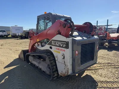 Used 2022 TAKEUCHI TL12V2 CR VERTICAL LIFT SKIDSTEER Skid Steer Loaders Alberta CA | Adcock Equipment #1418139