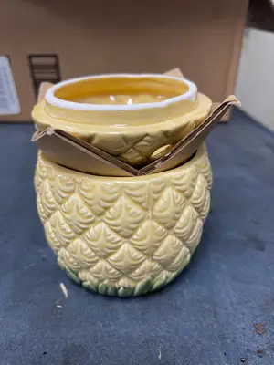 New | in-Stock Orchards of Hawaii New Orchids of Hawaii R-15 Pineapple Tiki Drink Mug Smallwares Illinois US | Falcon Restaurant Supply #1376094