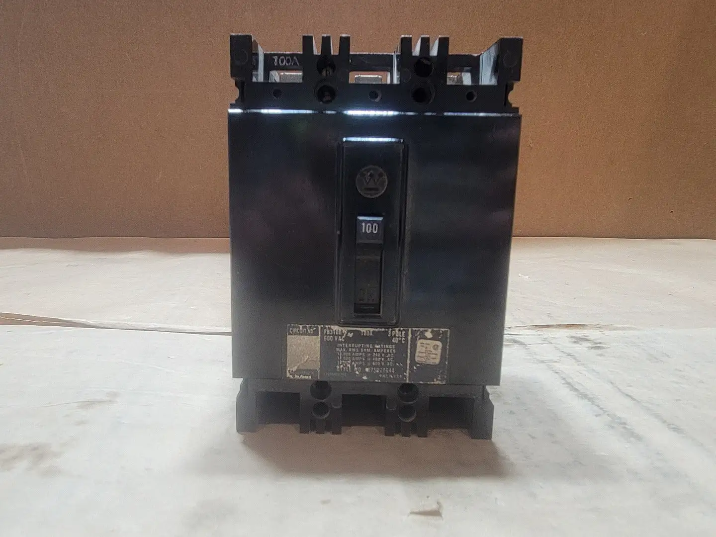Used WESTINGHOUSE FB3100 Switchgears British Columbia CA | Lenmark #1438355