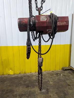 USED MILWAUKEE 9573
