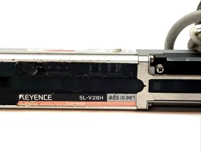 USED KEYENCE SAFETY LIGHT CURTAIN TRANSMITTER 28 BEAM 24VDC IP65