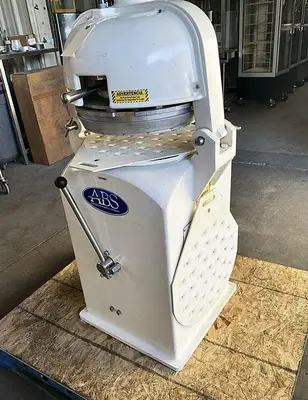 ABS ABSBRD-3 Semi Automatic Divider Rounder | Harvest Equipment and Fabrication Inc (3)