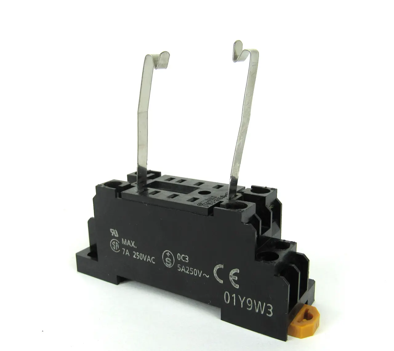 USED OMRON PYF08A-E