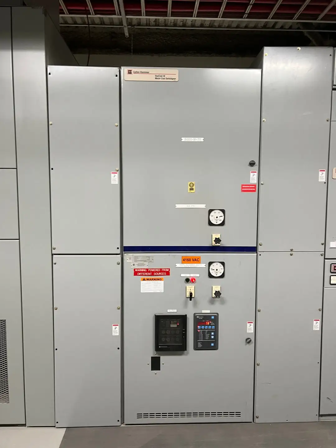 VacClad-W Metal-Clad Switchgear, 4160V, 1200A