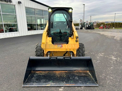 USED 2023 Caterpillar 246D3