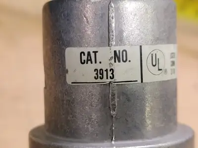 USED RUSSELLSTOLL 3913