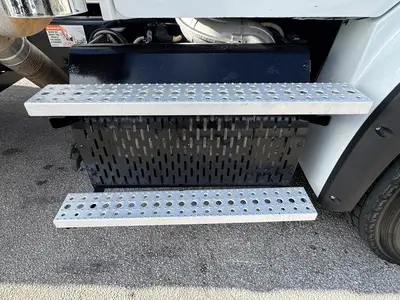 Used 2015 FREIGHTLINER M2 112 Bucket (boom) trucks Florida US | Truck and Van Outlet #1509191
