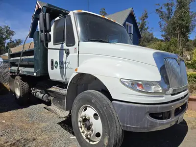 USED 2020 INTERNATIONAL DURASTAR 4300