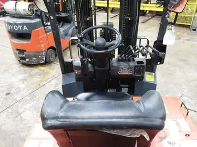 USED 2019 TOYOTA 7FBCU35