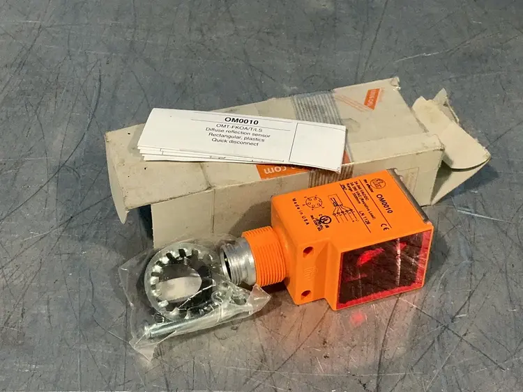 Used IFM ELECTRIC OM0010 Photoelectric Sensors Ohio US | HGR 24 #1326100
