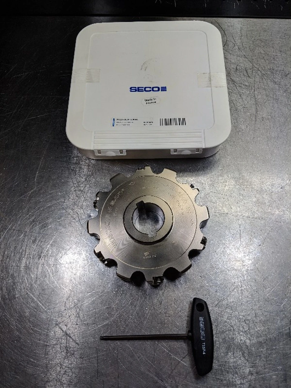 Seco 6" Slot Cutter 1.5" Arbor 335.25-06.00-1.000-6N (LOC1160A)