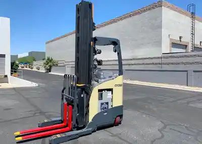 USED 2000 CROWN RR5020-45