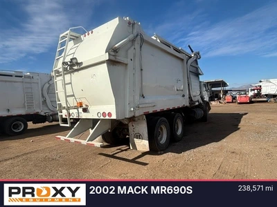 Used 2002 MACK MR690S Garbage trucks Arizona US | Proxy Equipment #1470261