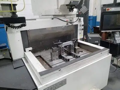 2015 MAKINO EDNC6 EDM Sinkers | Toolquip, Inc. (2)