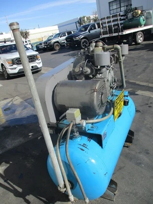 Dresser #880A, Reciprocating Air Compressor, 200 psi @ 650°F, 30 HP