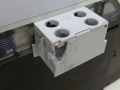 USED MOELLER NZM7-200