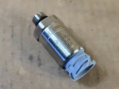 NEW CUMMINS 4954405