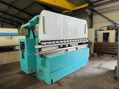 USED ADIRA QHA 125 TON X 3100 MM CNC