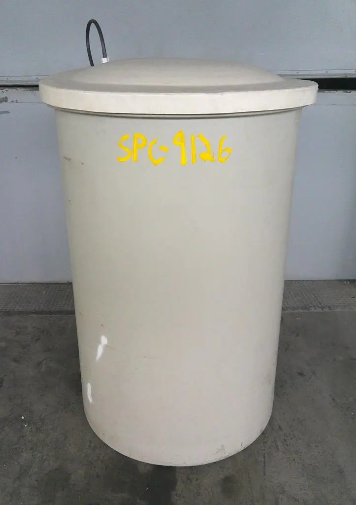 SPC9126  Tank 100 gallon vertical tank, poly, flat