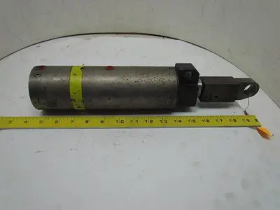 Savair T2 G 1143 12N+0 Pneumatic Air Clamping Cylinder 1/4" Ports Steel