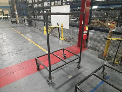 (1)Rolling Pallet Stand