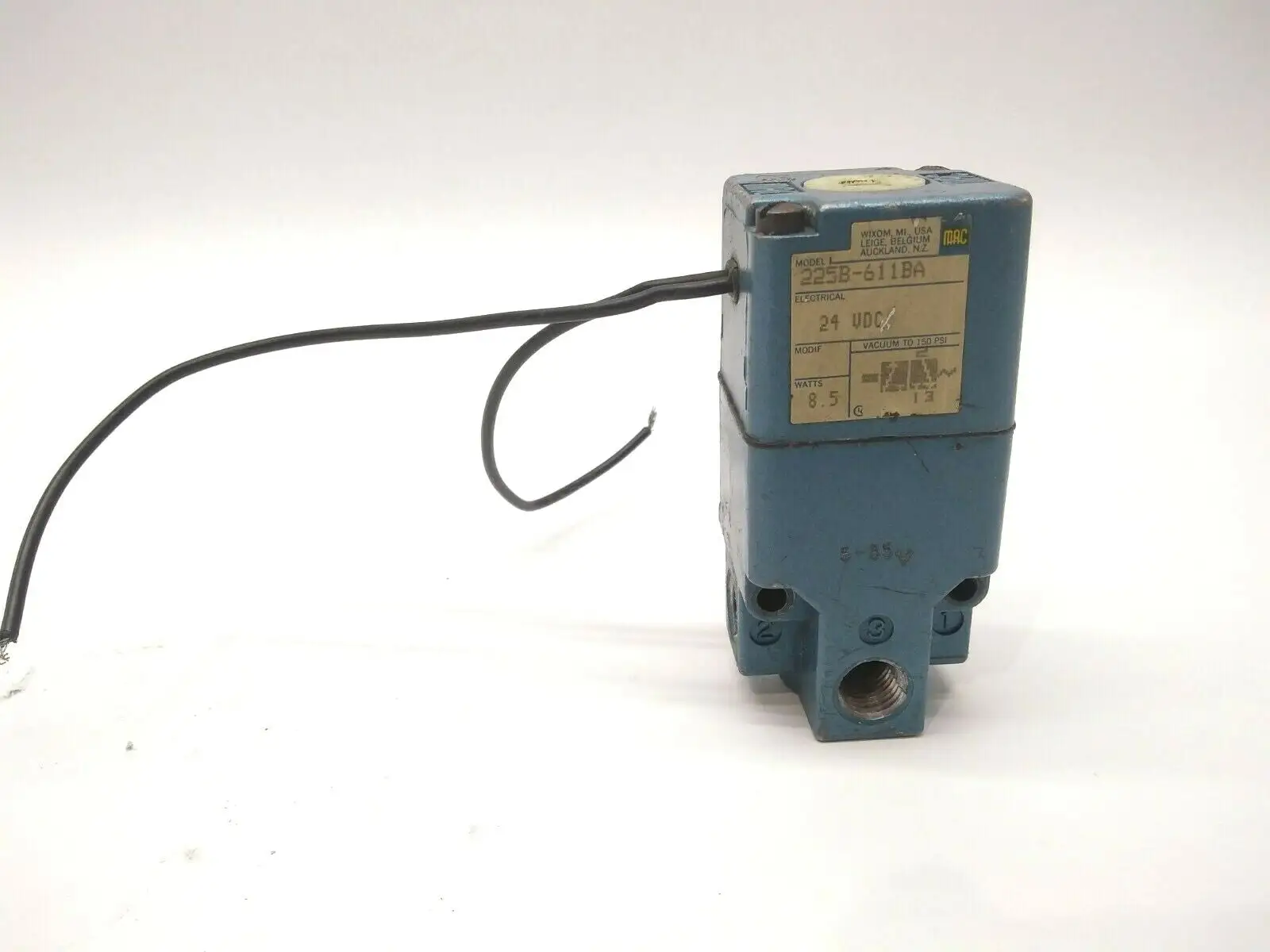 Used MAC VALVES SOLENOID VALVE Solenoid Valves | Maverick Industrial Sales #1106660