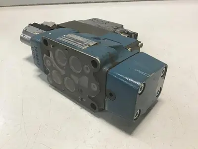 USED BOSCH 0 811 404 607