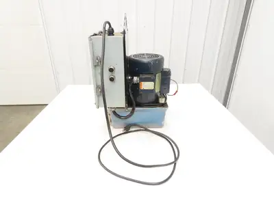 Vektek Vector Flo Hydraulic Manual Workholding Pump Power Pack 2.5gal 5000psi