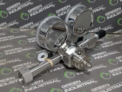 Airgas Y12-E444B660 Two Stage Stainless Steel Cylinder Regulator 50 PSIG New NIB