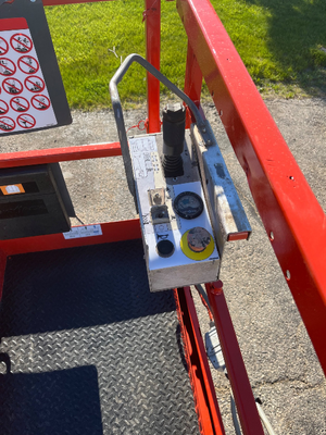 USED 2016 Skyjack SJ3226