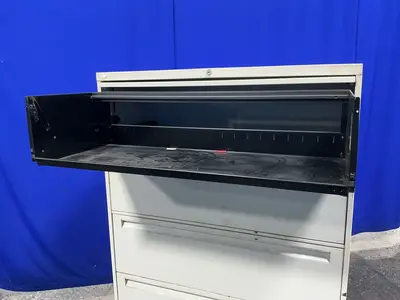 Used STEELCASE 242561 Cabinets Ohio US | HGR 24 #1413205
