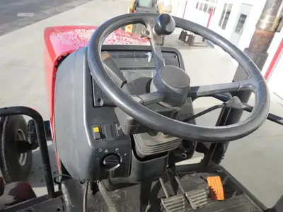 Used 2000 CASE IH MX110 Utility Tractors Pennsylvania US | Zimmerman Farm Service #1409998