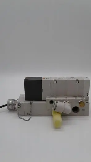 Used SMC SMC VQC4101-5 Misc Electrical & Power Parts | ND Industrial Surplus #1211817