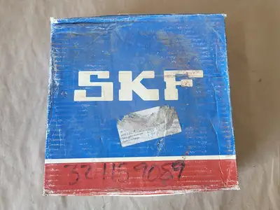 NEW SKF 23226 CC/W33