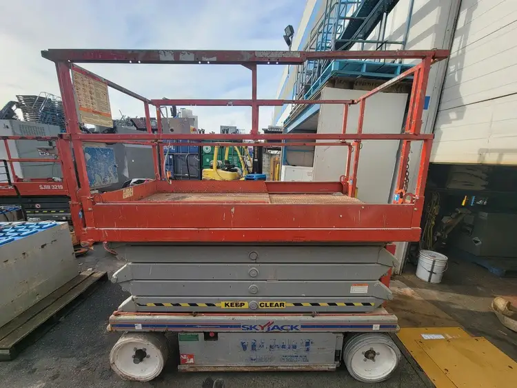 Used 2008 SKYJACK SJ3 4632 Aerial Work Platforms British Columbia CA | Lenmark #254816