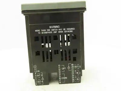 Honeywell DC3200-CE-000R-200-00000-E0-0 UDC3200 Digital Temperature Controller