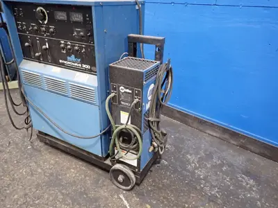 USED MILLER ELECTRIC MFG CO SYNCROWAVE 300