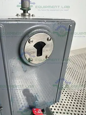 USED WELCH 1402 DUOSEAL BELT-DRIVEN ROTARY VANE VACUUM PUMP 115/230V