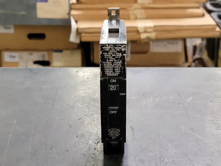 Used GENERAL ELECTRIC TEY120 Switchgears British Columbia CA | Lenmark #241521