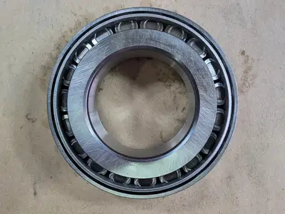 NEW SKF 32213J2/Q