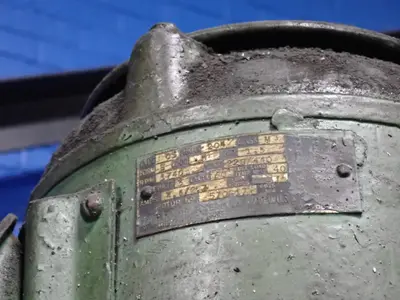 Cleveland  32" X 8" Vertical Mill
