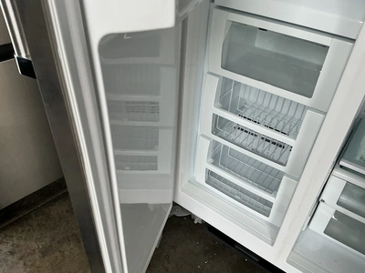 Used VIKING VCSB5423SS Refrigerators Michigan US | Miedema Asset Management Group #1338932